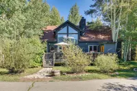 11 Mi to Slopes: Frisco Home w/ Hot Tub & Sauna! - Balkon