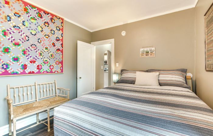 Pet-Friendly Family Apartment - Near NU Campus!