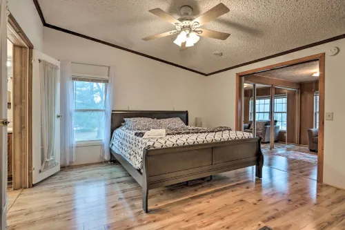 Reteat on 45 Acres! Spacious Family Apt in Lebanon - Parking