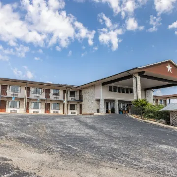 Boerne Inn and Suites