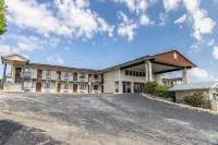 Days Inn by Wyndham Boerne