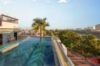 La Siesta Premium Lakeside - Infinity Pools