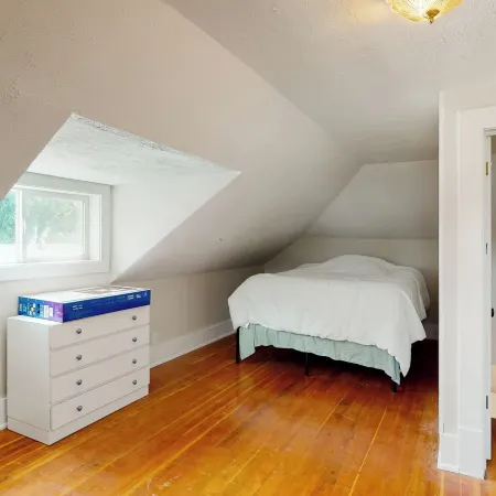 2BR Home w/ Mountain View, W & D, Private Yard
