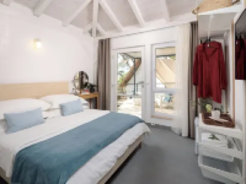 워터맨 비치 빌리지 수페타르 호텔