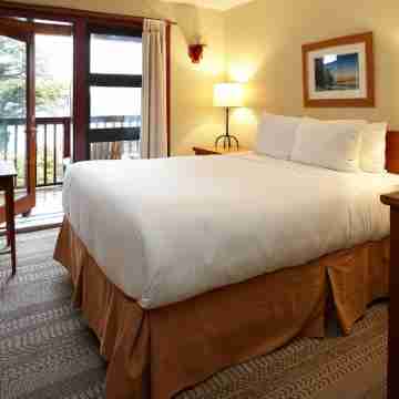 Middle Beach Lodge Rooms