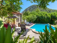 Traditional Charm with Private Pool - Villas
