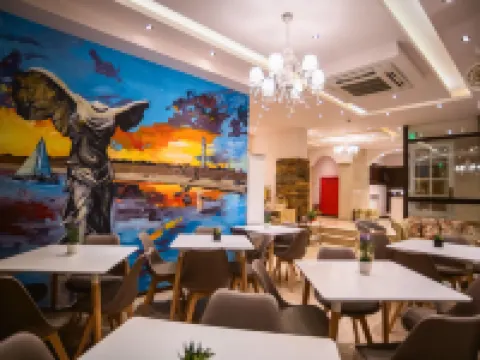 Lighthouse Hotel โรงแรมในEvros