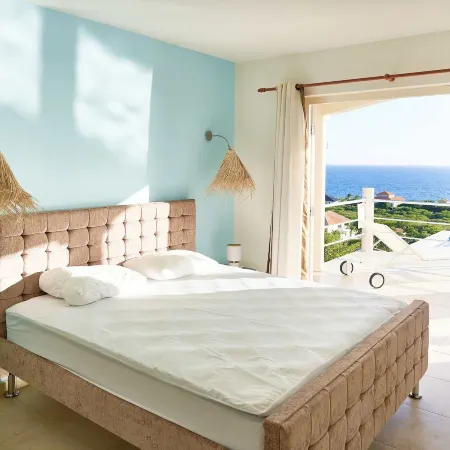Coral Estate Rentals