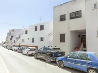 B72 - Casa da Calheta Apartment in Praia da Luz Hotels in Luz
