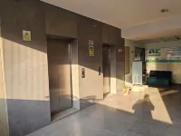皇家景觀飯店 維什諾德維廟附近的飯店