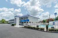 Motel 6 Norcross, GA - Atlanta Northeast Hotels in Gwinnett County
