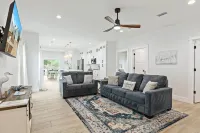 New Cottage Near Sports Complex, Owa, Beaches, Shopping, Restaurants.