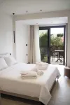 Malou & Charma Villas