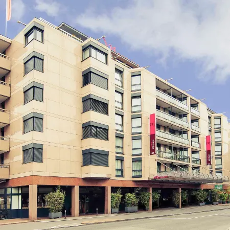Mercure Plaza Biel Отели в г. Биль