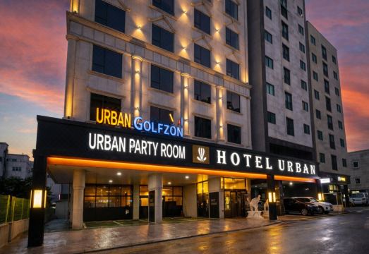 URBAN HOTEL&GOLF 로비