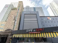 Good Morning Motel โรงแรมใกล้สถานีกูโร