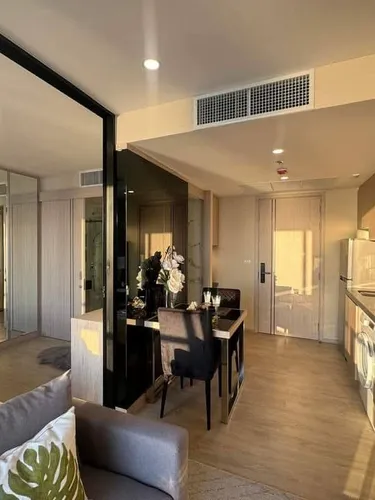 รูปภาพของSeaview Wonder At Prime Location - Walk to the Sea
