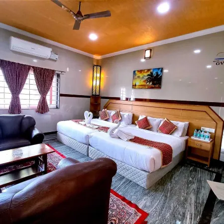 Hotel Gvs Residency