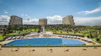 Meliá Serenity Cam Ranh Beach Resort - Infinity Pools