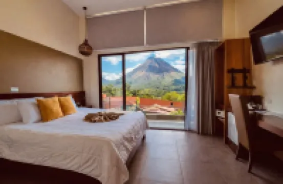 La Fortuna Lodge by Treebu Hotels فنادق في 
