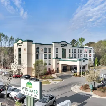 Holiday Inn Express & Suites RALEIGH WEST - LENOVO CENTER by IHG