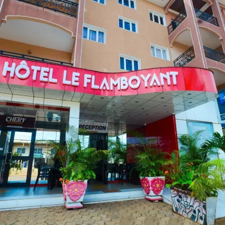 HOTEL LE FLAMBOYANT