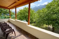 Walnut Tree Pahalgam Hotel di 