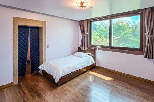 Gapyeong Starry Pension - Condos