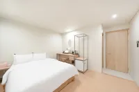 Iksan Hotel Seodong Stay