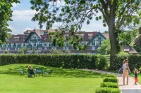 Renaissance Paris Hippodrome de St. Cloud Hotel