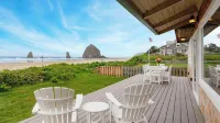 Oceanfront w Direct Beach Access • Game Room • Views Driftaway by AvantStay - 3-Star