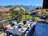 Vacation Apartment "Am Alten Garten" in a Quiet Location with a View of the Alps! Hotels in Halblech