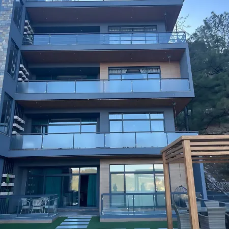 Ultra Luxury Boutique Apartment - Murree