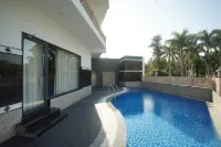 Ramada by Wyndham Khajuraho - 5-Star
