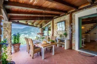 Sospirata Farmhouse in Pescia
