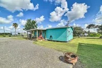 Newly Renovated Rockport Cottage 4 MIL Beach - 3-Star