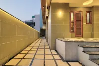 阿拉雅住宿 小蒼蘭三卧室公寓 - 民宿