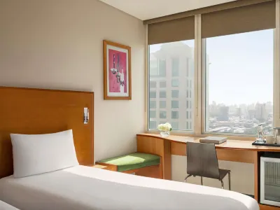 Ibis Kuwait Salmiya Hôtels à : 
