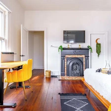 Jungle House Luxury Stays - Downtown Chillicothe