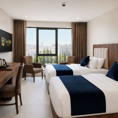 Ten Hills Hotel