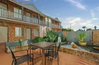 Airport Clayfield Motel Hotels in 