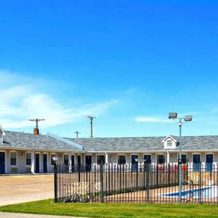 Victorian Inn By OYO Whitesboro US Hwy 82