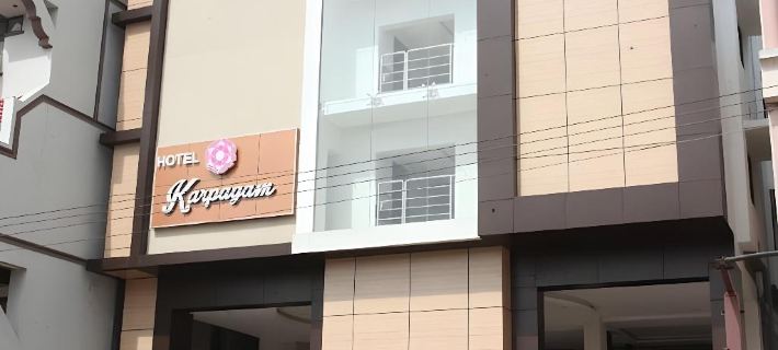 Hotel Karpagam International Hoteles en Salerno