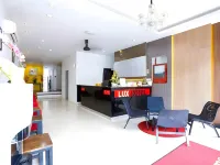 Lux Hotel Hotel di Durian Sebatang