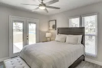1 Mi to Unlv & Strip! Modern Vegas Condo - Apartment