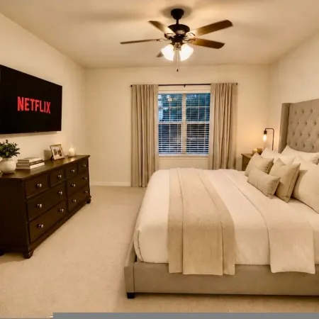 DFW Retreat w Pool 5 Min to Airport Sleeps 6
