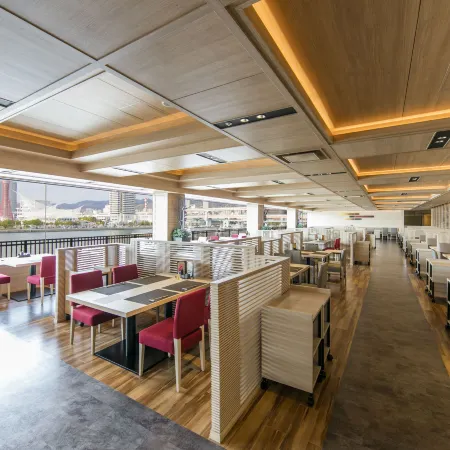 Kobe Minato Onsen Ren