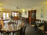 Kluane Park Inn - breakfast