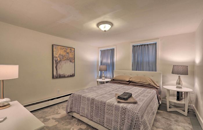 Cozy Lambertville Abode in the Heart of Downtown!