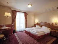 Cityhotel Goldener Adler B&B - balcony